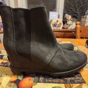 Sorel wedge booties black size 8.5